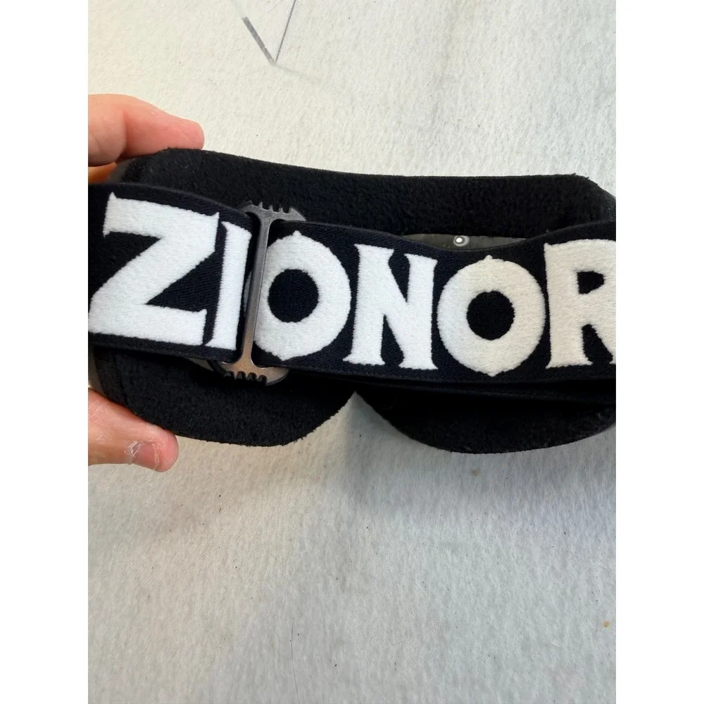Zionor Lagopus Ski Goggles Black Silver Mirrored Lens Snowboard Eyewear ZN 5347
